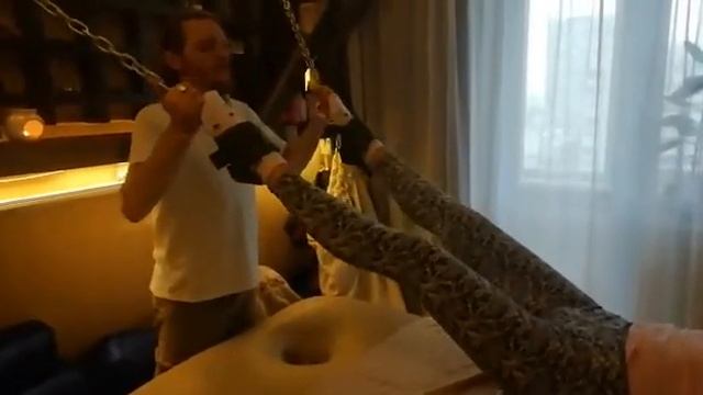 Растяжка с перевёртышем смотреть онлайн