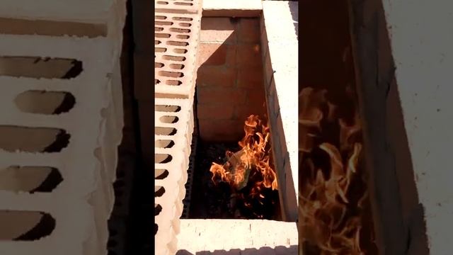 Устройство мангала.