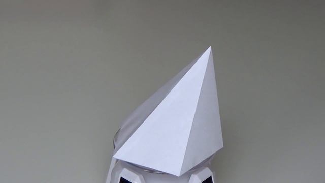 Non regular pyramyd. Неправильная пирамида - высота перпендикулярна вершине основания смотреть онлайн
