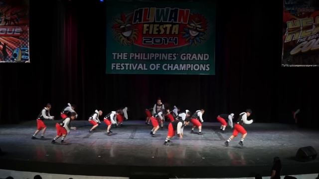 17 JCrisis Crew смотреть онлайн