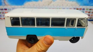 Модель автобуса Кубань Г1А1-02 масштаб 43 Наши Автобусы №3 Модимио распаковка и обзор! Про машинки!