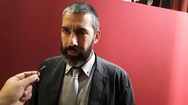 Intervista a Matteo Mantero (M5s) su vaccini e dibattito su Ponte Morandi
