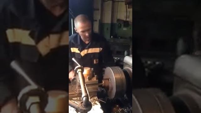 Нарезание внутренней резьбы смотреть онлайн