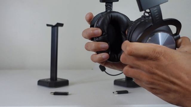 Logitech G Pro X vs Pro X 2 | Wireless Headsets Comparison смотреть онлайн