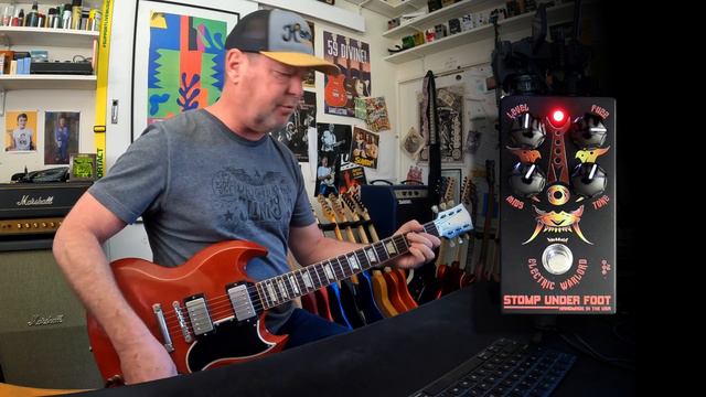 Stomp Under Foot: ELECTRIC WARLORD Fuzz смотреть онлайн