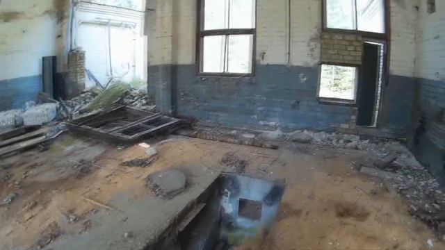 Бывший Военный объект (Часть 2) смотреть онлайн