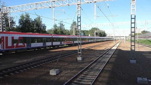 Электропоезд ЭГ2Тв-028 "Иволга 2.0" (ТЧ-50) пригородный поезд №7212 Одинцово - Лобня. смотреть онлайн
