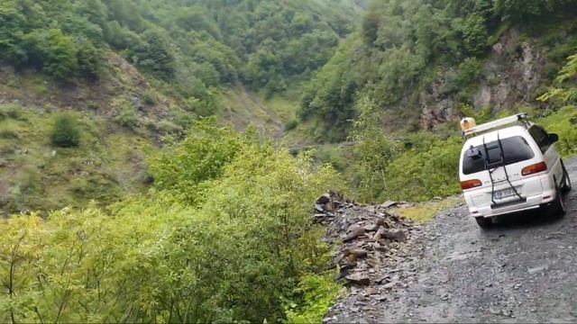 Тушетиа - в ТОП 10 опасных дорог мира Tusheti - in TOP 10 most dengerous road in the world смотреть онлайн