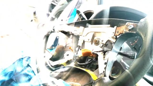 Steering Wheel Removal | Mitsubishi Eclipse, Plymouth Laser, and Eagle Talon | HOW TO смотреть онлайн