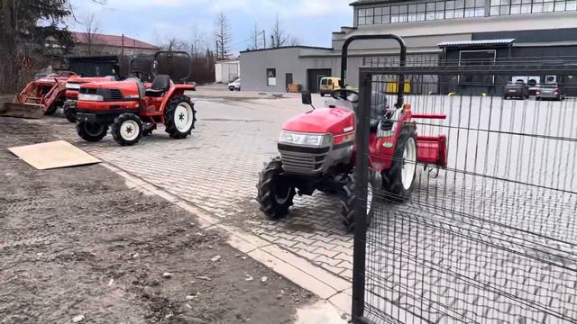 Огляд міні тракторів на майданчику VRM-Техніка! смотреть онлайн