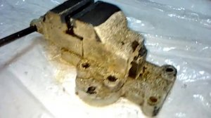 Удаляем с тисков 30-ти летний слой краски смывкой KUDO