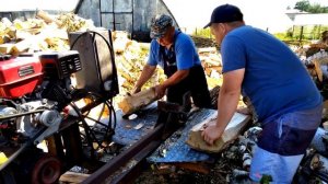 Дровокол редукторный самодельный. Комбинированный: два двигателя. Редуктор  1Ц2У-250