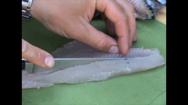 Рецепт приготовление рыбы! Сугудай из хариуса! Как правильно филировать рыбу! смотреть онлайн