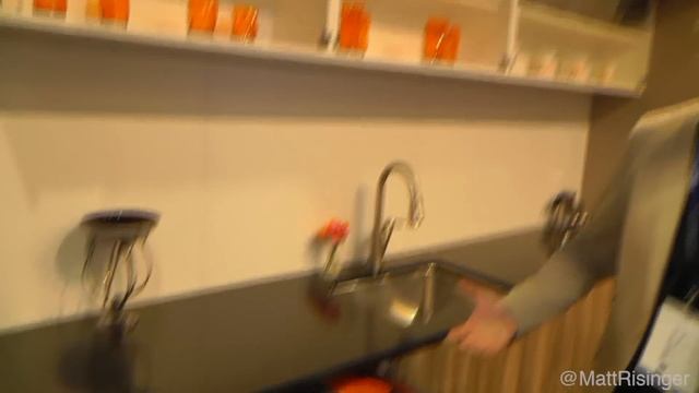 BLUM SERVO-DRIVE for AVENTOS Hardware IBS 2014 смотреть онлайн