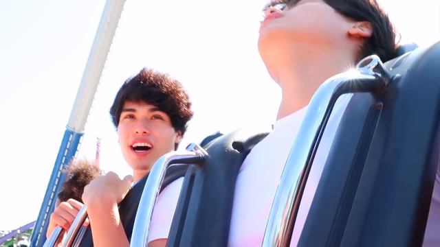 Riding the World's Scariest Rollercoasters! (PASSED OUT) смотреть онлайн