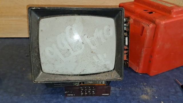чердачный красный телевизор | Электроника 404●д | показуха Конденсаторы Платина | Золото | смотреть онлайн