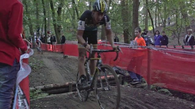 Secrets Of The Bunny Hop With Belgian Cyclocross Pro Tom Meeusen смотреть онлайн