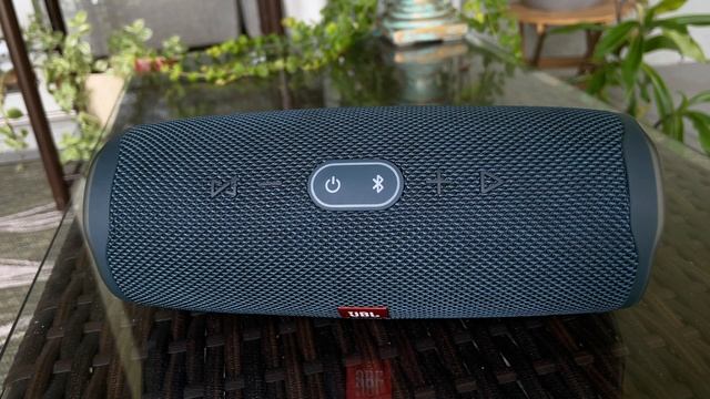How to fix wireless Bluetooth speaker that is not charging. смотреть онлайн