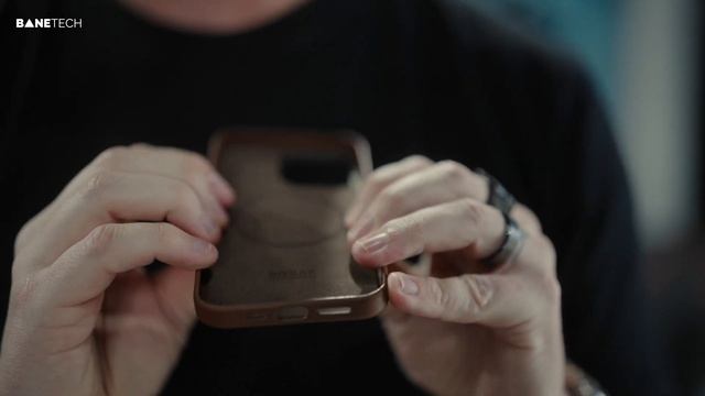 The perfect leather case for iPhone 15 Pro Max? Andar Aspen смотреть онлайн