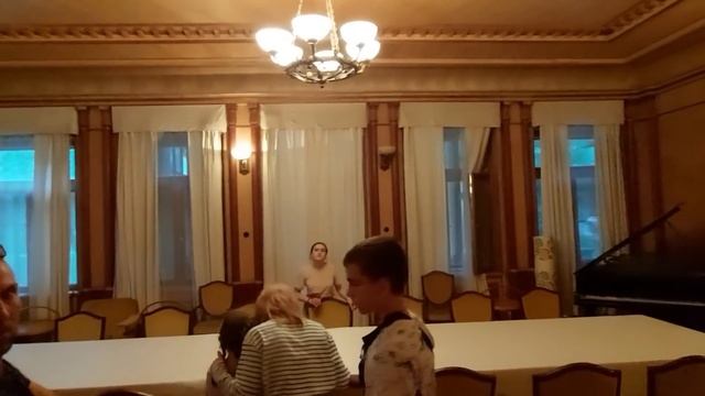 МОЛОЧНЫЙ ВОДОПАД И ДАЧА СТАЛИНА В ГОРАХ АБХАЗИИ смотреть онлайн