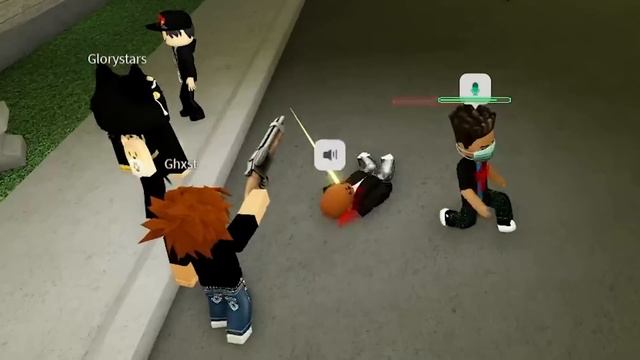 I ROBBED A RACIST PLAYER IN ROBLOX DA HOOD VOICE CHAT! смотреть онлайн