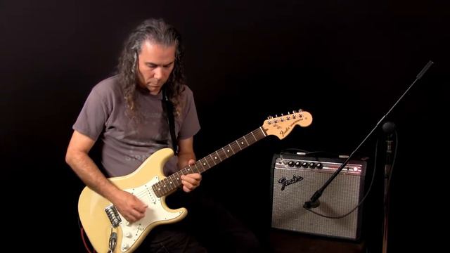 Fender Bronco Amp Demo 3 смотреть онлайн