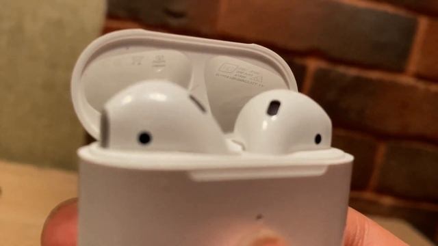 Обзор на наушники Apple Airpods 2 смотреть онлайн