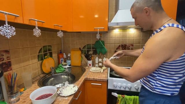 Готовим Лягушек,очень сытно и вкусно смотреть онлайн