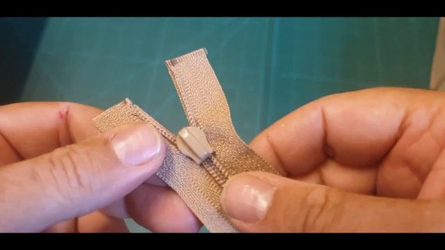 How to replace a Zip Puller with a Prym Zip Puller смотреть онлайн