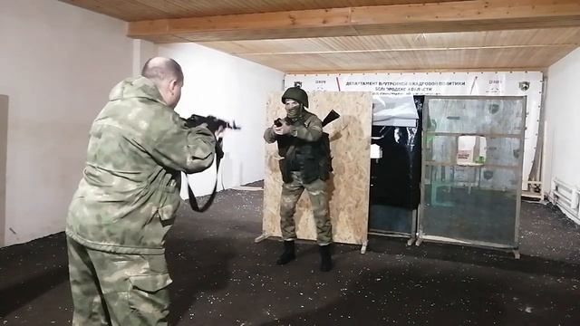 Для чего наклонять корпус при стрельбе смотреть онлайн