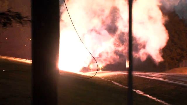 power lines down.mov смотреть онлайн