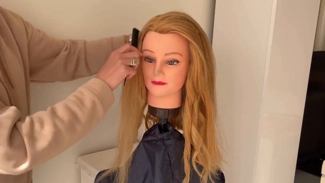 Flat iron curls and easy messy hairstyle смотреть онлайн