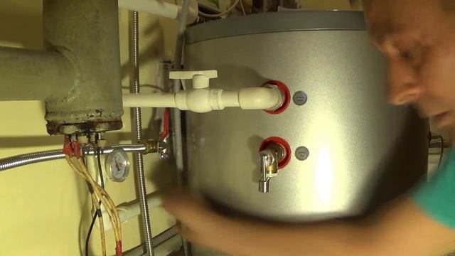 Подключение бойлера на 80 литров к сплит-системе для отпления дома Часть 1 смотреть онлайн