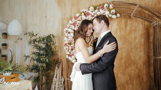 Мария Мартьянова - ведущая трогательных церемоний смотреть онлайн