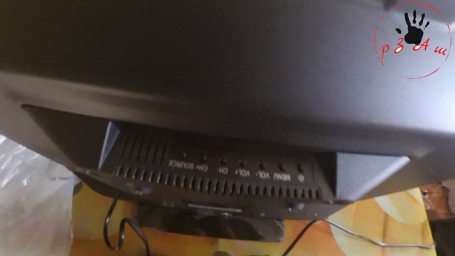 Телевизор с цифровым ТВ до 7500руб - Horizont 24LE5181D \ распаковка, мини обзор смотреть онлайн