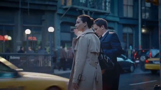 Реклама Mercedes-Benz E-class Blue EFFICIENCY..mov смотреть онлайн