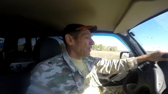 На Оке после разлива.  Не смогли пробраться по пойме до реки.  Плотва на жарево.