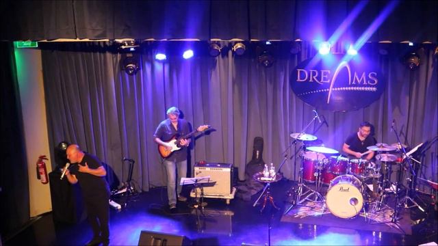 TRIBUTO PHIL COLLINS CHILE  (Dreams Iquique)