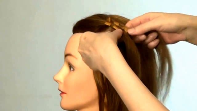 Прическа на каждый день в школу. Easy hairstyles for school with ribbon смотреть онлайн