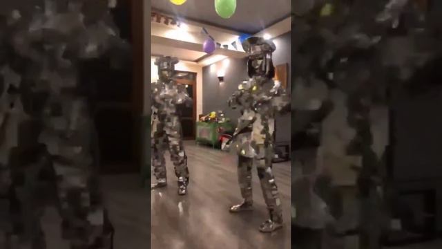 Поздравление Гриши с Днём рождения) смотреть онлайн