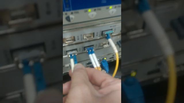 Failed insert optical cable / Как не надо подключать оптический патчкорд смотреть онлайн