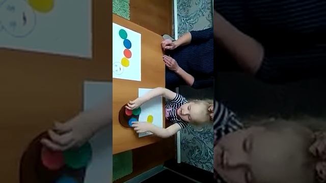 Игра "Разноцветные гусенички" смотреть онлайн