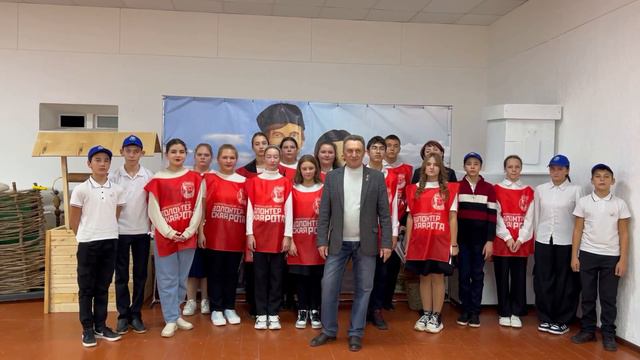 НИКОЛАЙ БОРИСЕНКО ЗАПИСАЛ ОТВЕТНЫЙ ВИДЕОПРИВЕТ КОЛЛЕГАМ смотреть онлайн