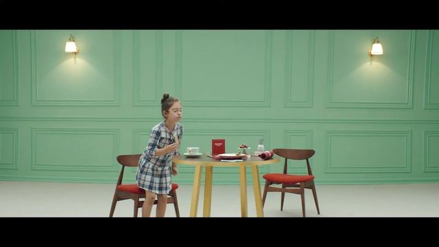 Roshen Wafers / Evelina 2 смотреть онлайн