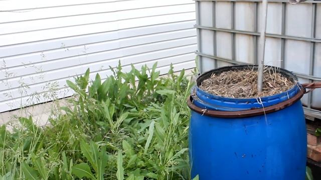 Натуральное удобрение в бочке. Своими руками. смотреть онлайн