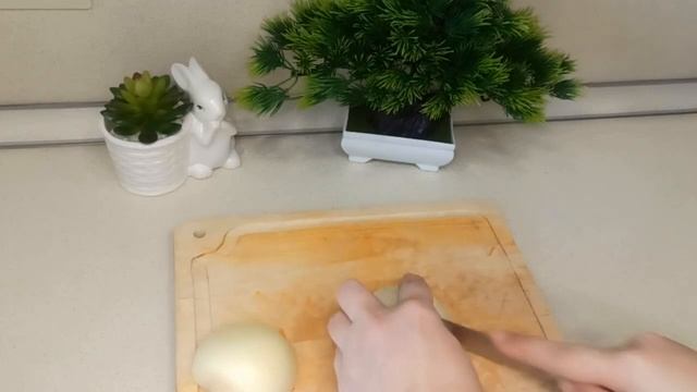 Отличное "второе блюдо" на каждый день. Самое любимое в нашей семье. Гуляш из говядины с морковью. смотреть онлайн