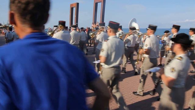 Оркестр сухопутных войск г. Лион (Франция) (Фестиваль военных оркестров. Феодосия 2013) смотреть онлайн