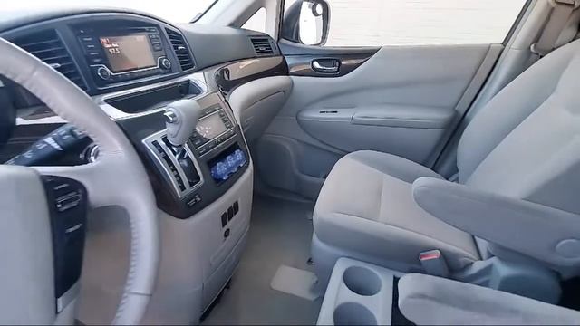 2016 Nissan Quest 3.5 SV Passenger Van смотреть онлайн