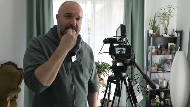 How long can SmallRig VB50 keep Sigma fp and VA 12G - rambling смотреть онлайн