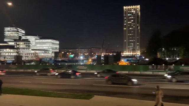 Рядом с Метро Новаторская, г. Москва, 25.10.2022 смотреть онлайн